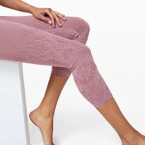 Lululemon Reveal Crop Legging Zen Expression Mesh Details Vintage Mauve Size 12 - Picture 3 of 9
